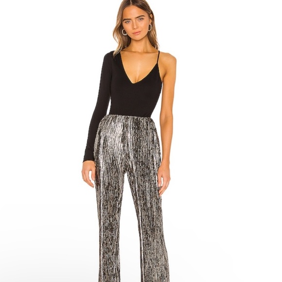 NBD REVOLVE one arm stretch bodysuit - Picture 5 of 7